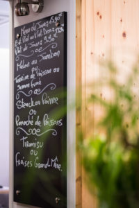 Photo du menu du Restaurant Les Fines Herbes à Epinal